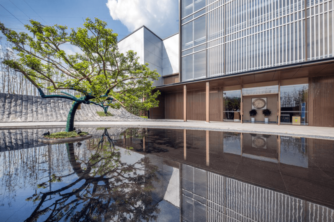 綦江加速交通布局 融创匠心打造公园学府名片式楼盘