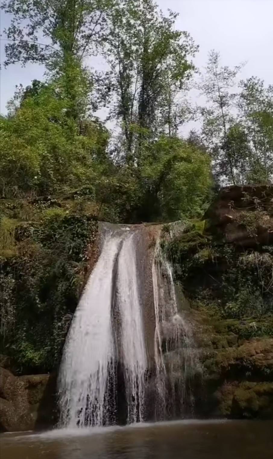 蓬安白云寨国家森林公园旅游景点罗家高坑乾隆石拱桥平桥