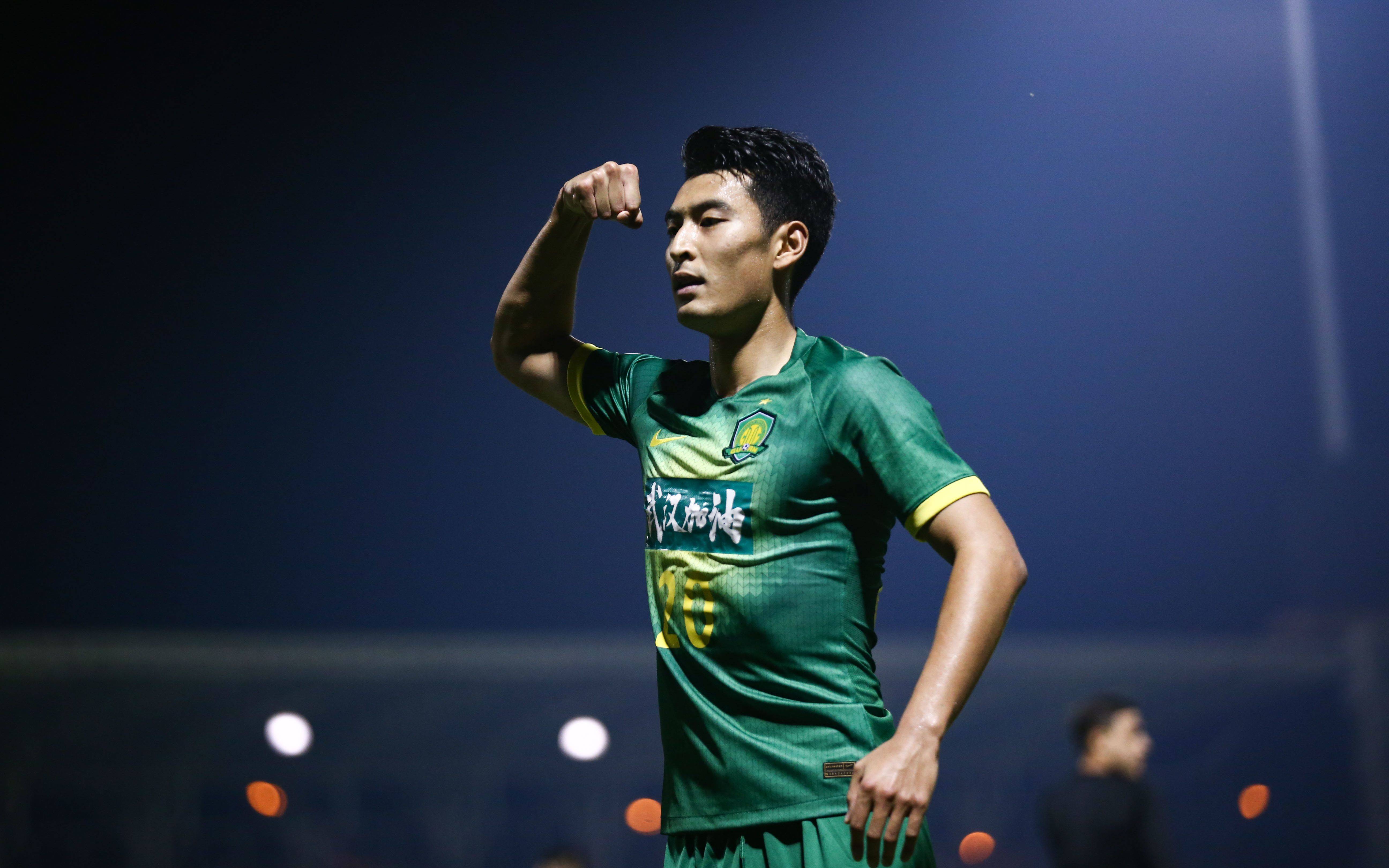 国安前锋:李霄鹏施密特对我影响最大 本命年要迈过那道坎_王子铭