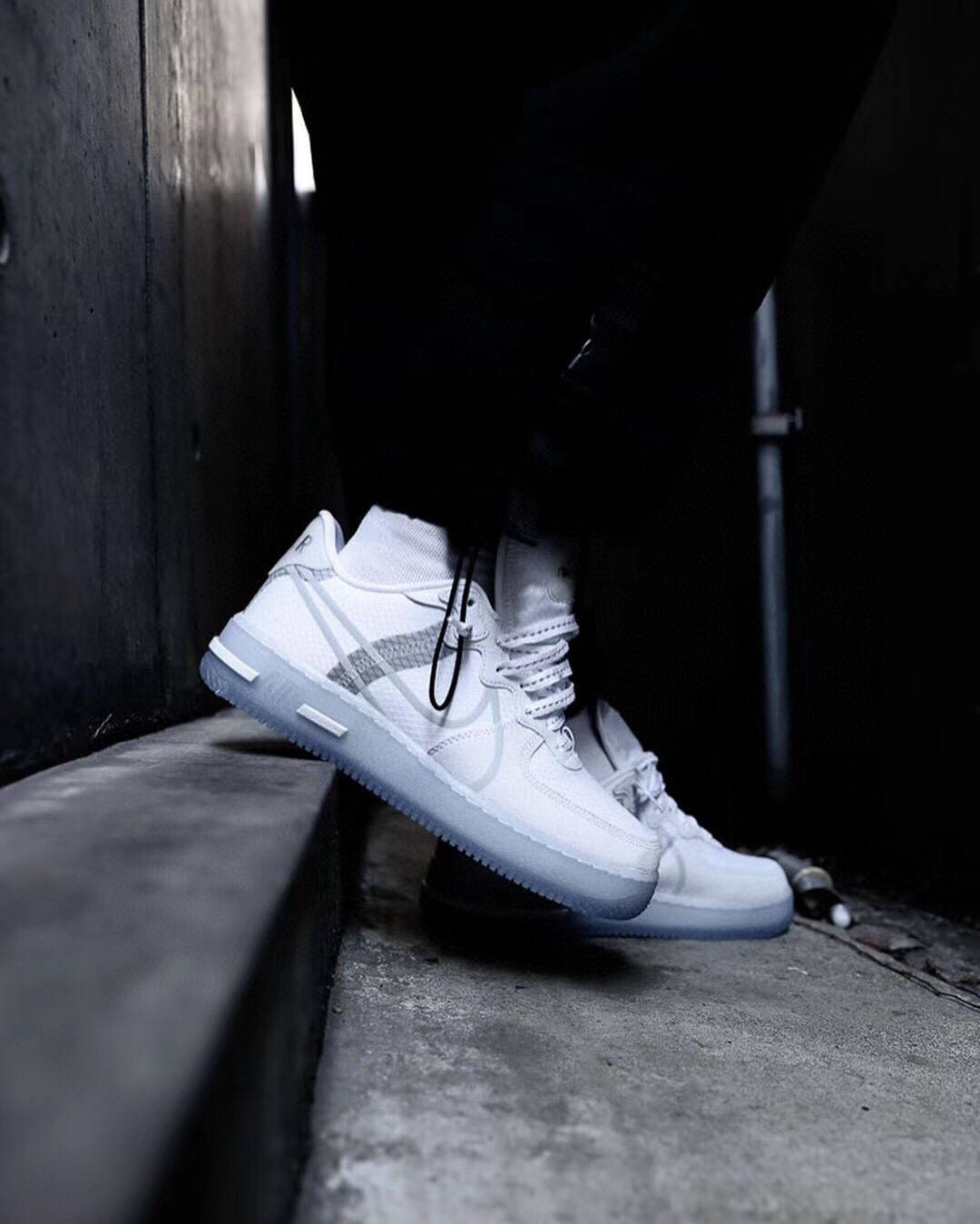 耐克nike air force 1 react qs light bone 冰蓝空军一号水晶低帮
