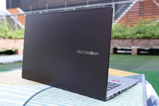 年轻笔记本应有的模样华硕灵锐14上手一周机身轻薄性能好