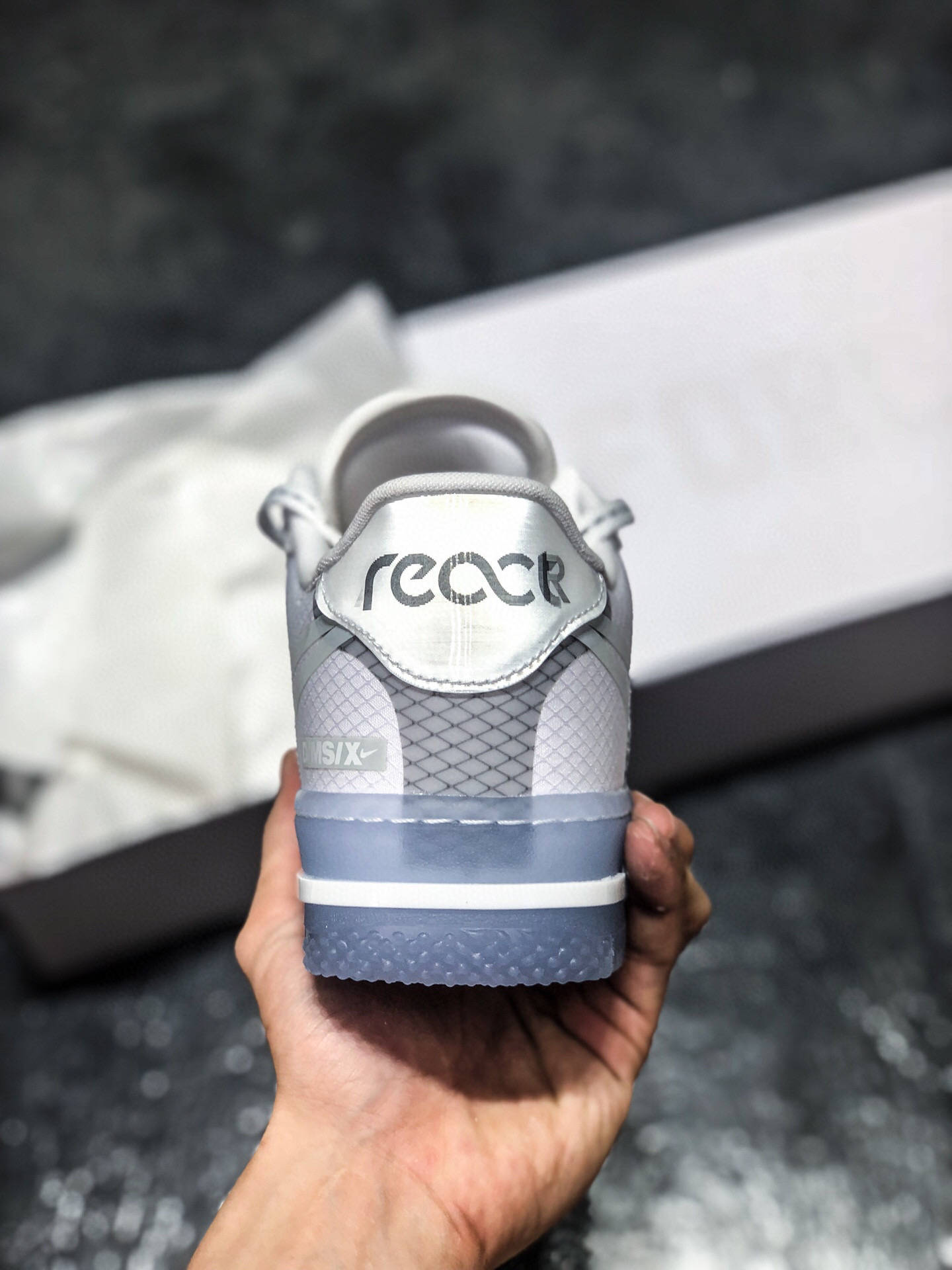 耐克nikeairforce1reactqslightbone冰蓝空军一号水晶低帮运动鞋