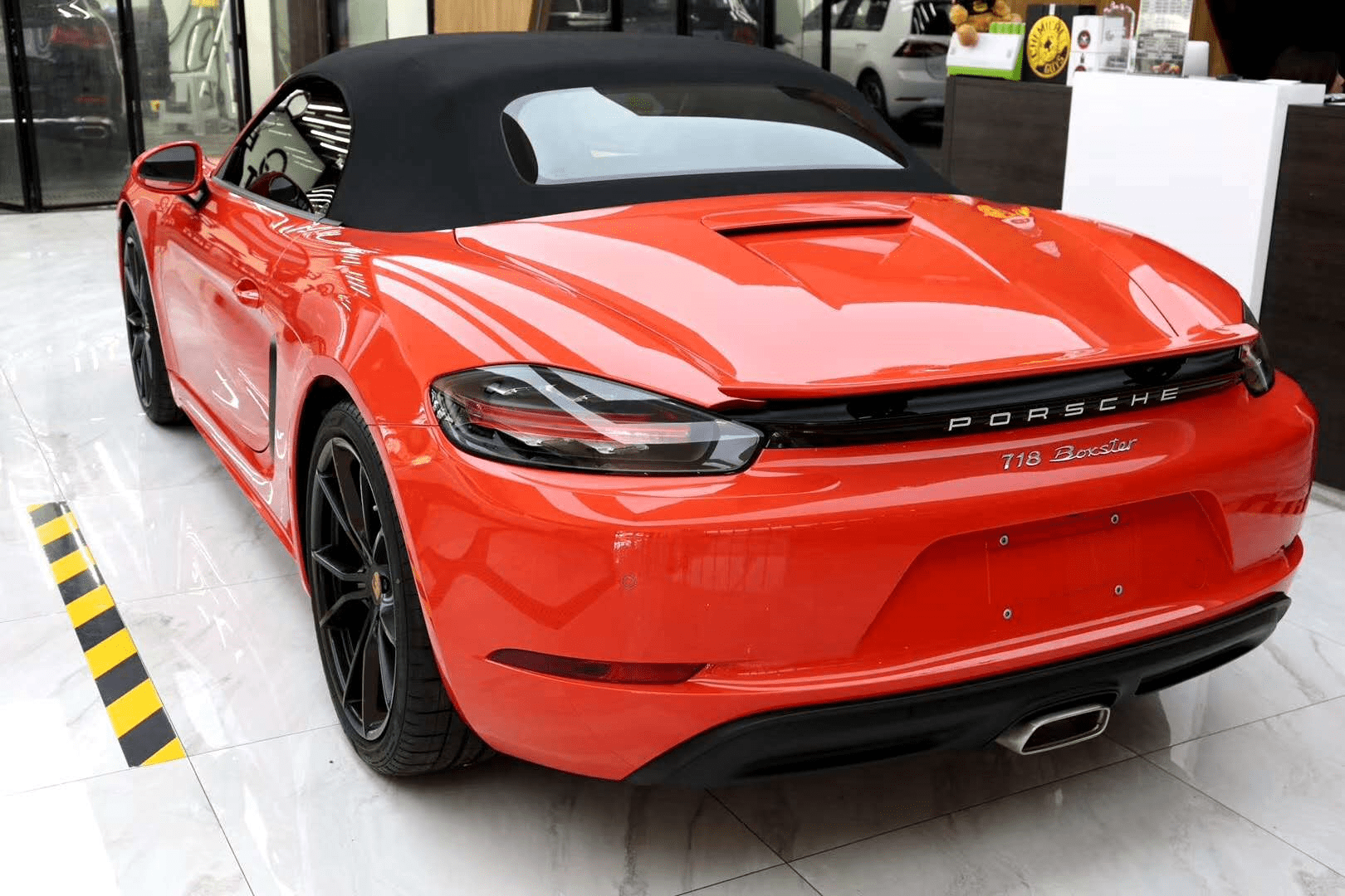 贴了xpel lux-plus的保时捷718卡曼,你看几分像从前_手机搜狐网