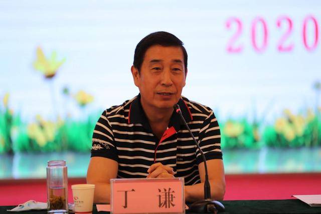 部,县文联致全县广大文艺工作者的一封信和郸城籍书法家柴建方的贺信