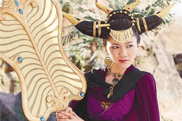 原创明明是木制芭蕉扇罗刹女却取名铁扇公主太阴之精到底有何玄机