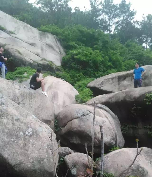 三月的海云岩福建漳浦王碧月
