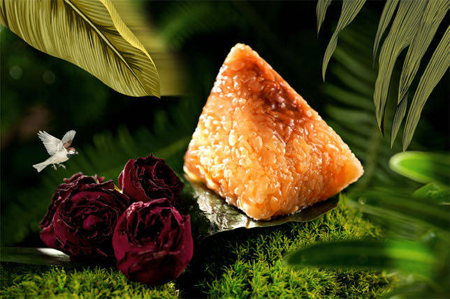 鲜花玫瑰粽,选用云南重瓣玫瑰,芳香清甜,与糯米天生绝配.