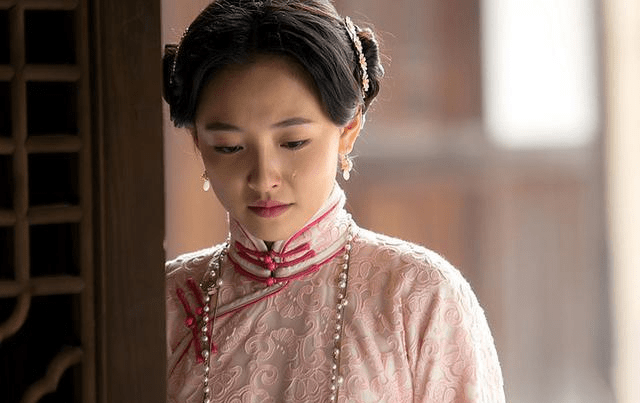 狗子很怕吃药,于是主人想了这个办法,结果有点哭笑不得!