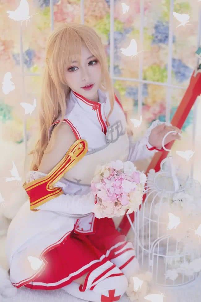 刀剑神域亚丝娜cos:你有看见桐人吗?