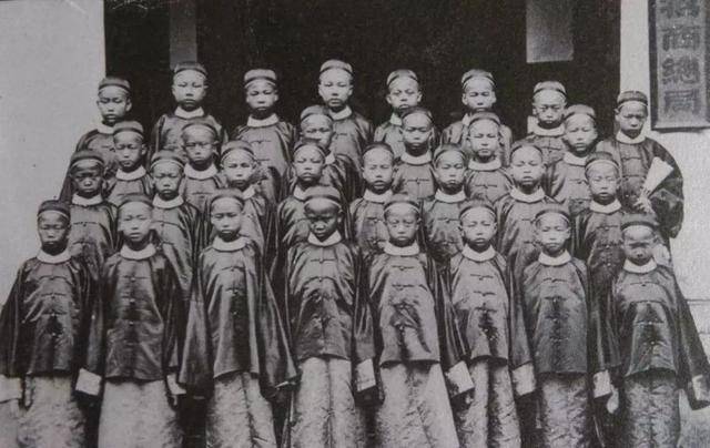 1978年,国家外派52名学生赴美留学,后来他们都回国了吗?