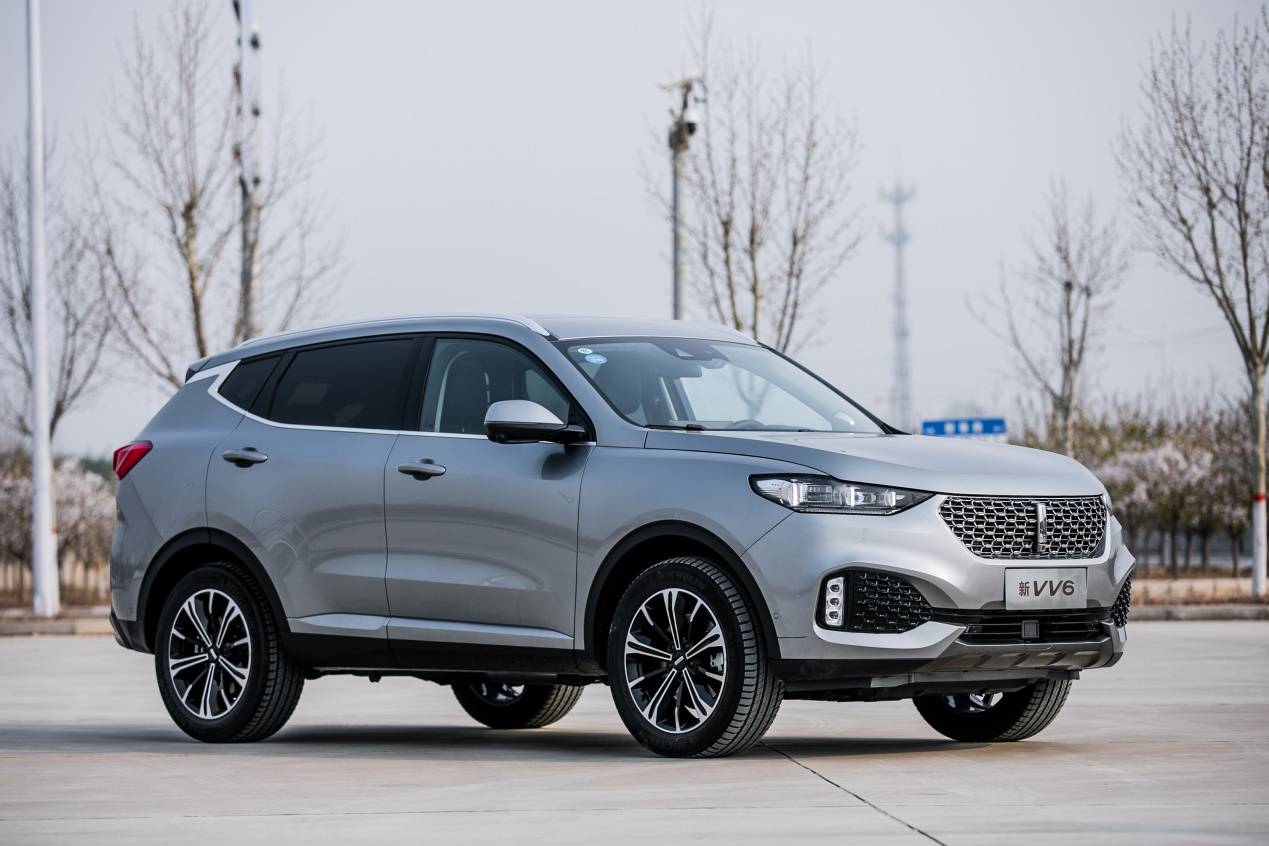 现在入手weyvv6能免费开一年原值置换网友表示秒圈粉