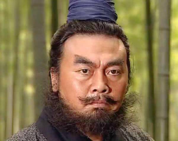 锦马超大战猛张飞,二人孰强孰弱?萌霞关一战已经给出答案