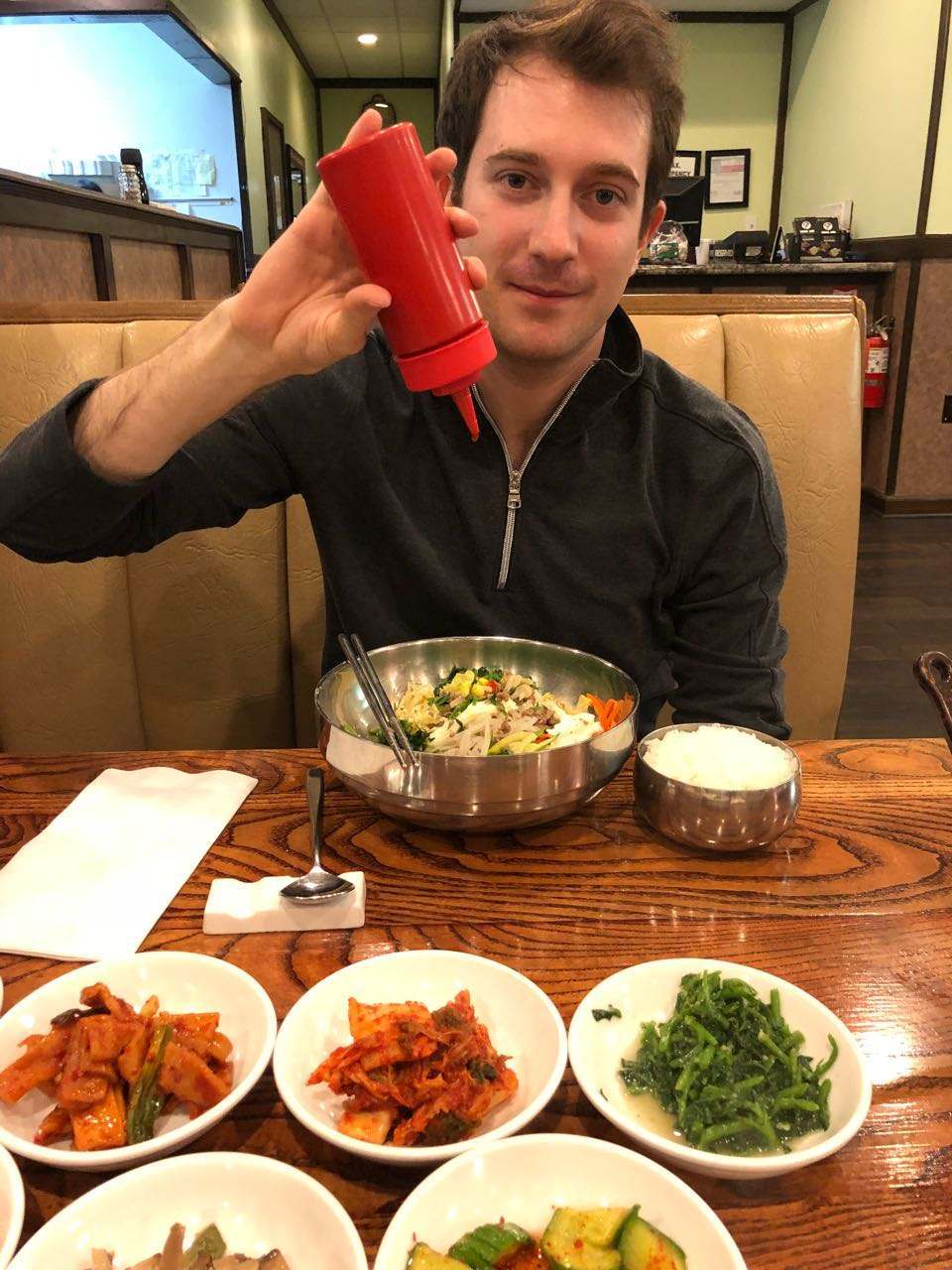 央视对话海外资讯博主郭杰瑞:为何国外对种族歧视反应与新冠疫情截然