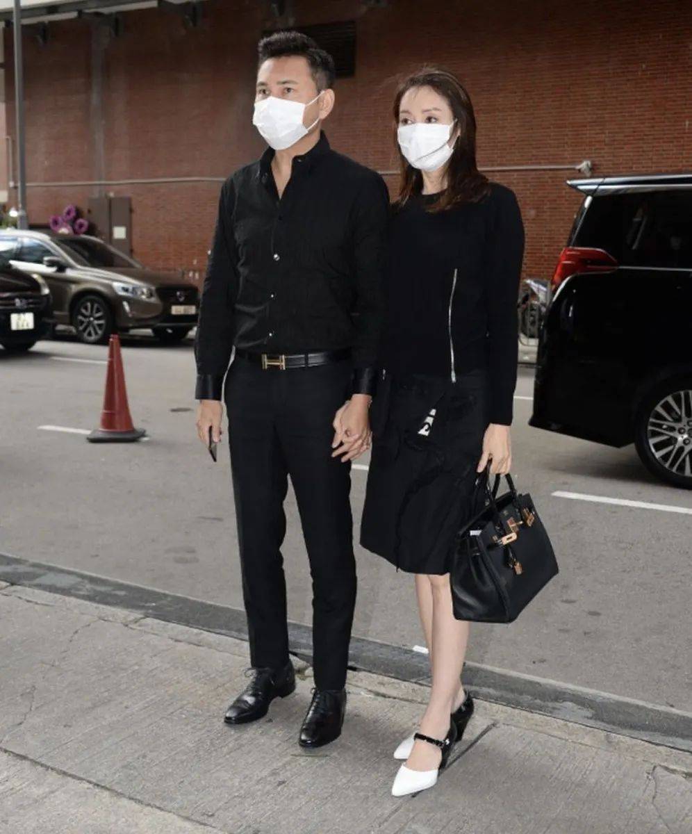 廖启智陈敏儿夫妇