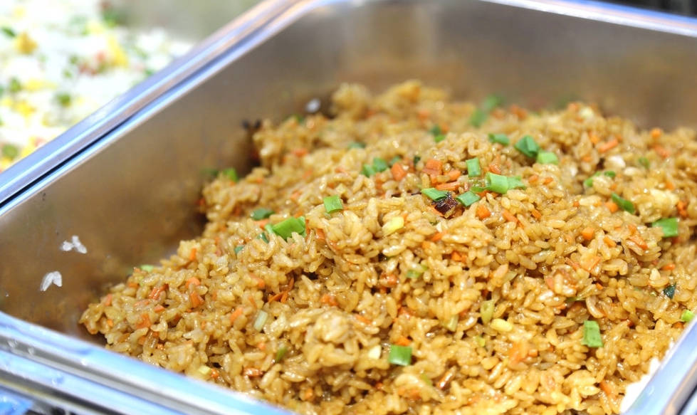 吃自助餐时,聪明人从不拿这5种食物,老板:不是吃货就是同行_主食