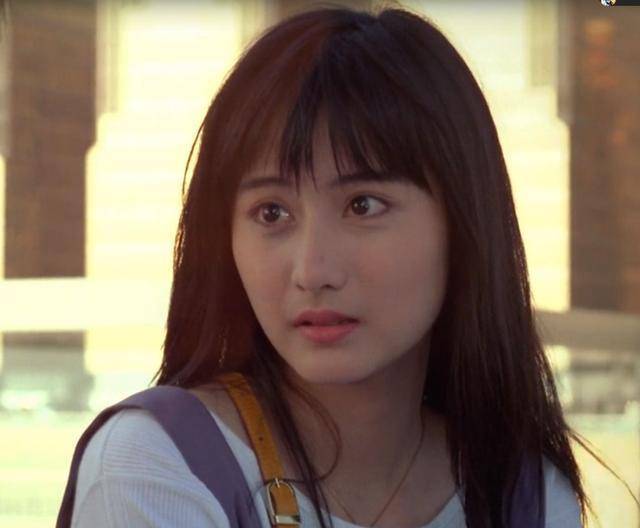 原创陈德容的16岁惊艳了多少人?把周星驰都迷住了,今46岁仍光彩照人