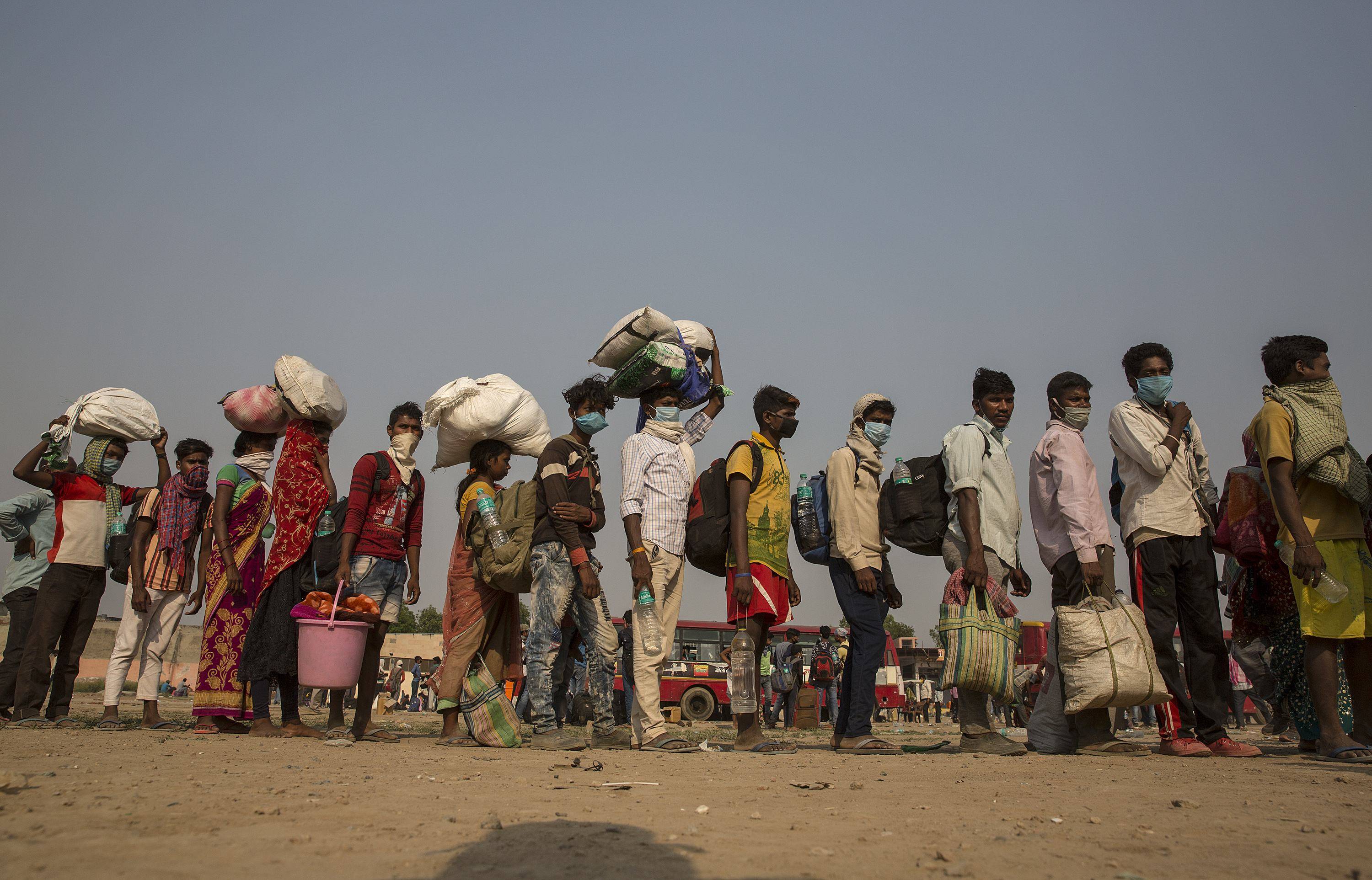 还要搞事吗?作为疫情最严重的国家之一 印度暂停了经济