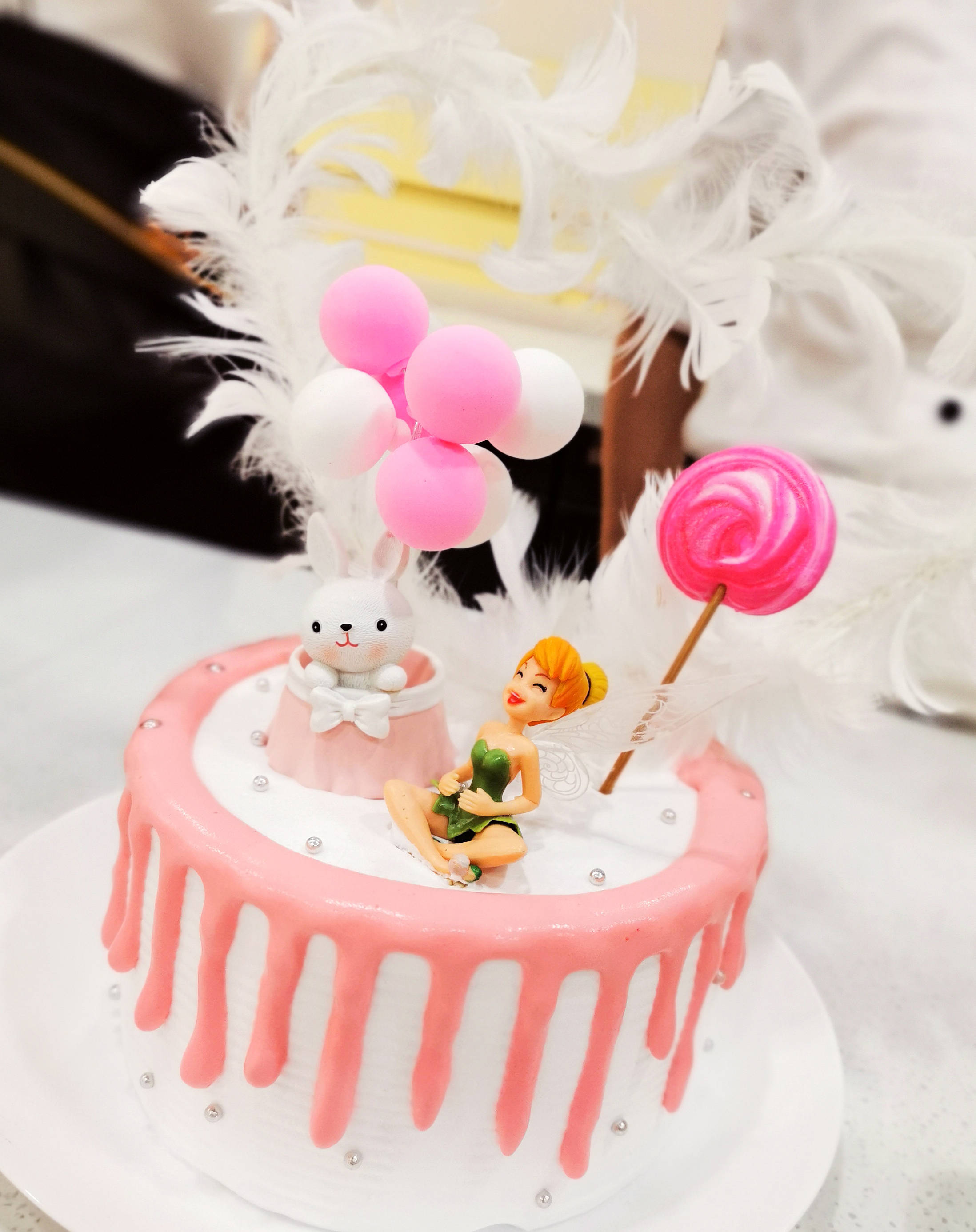 一次场简单而温馨的毕业甜品茶话会._纸杯蛋糕