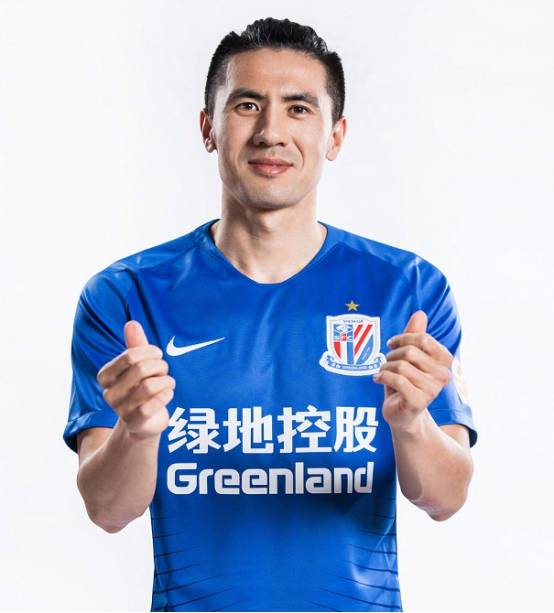 他是深受两大名帅器重的申花飞翼如今却被迫离队未来或迎爆发