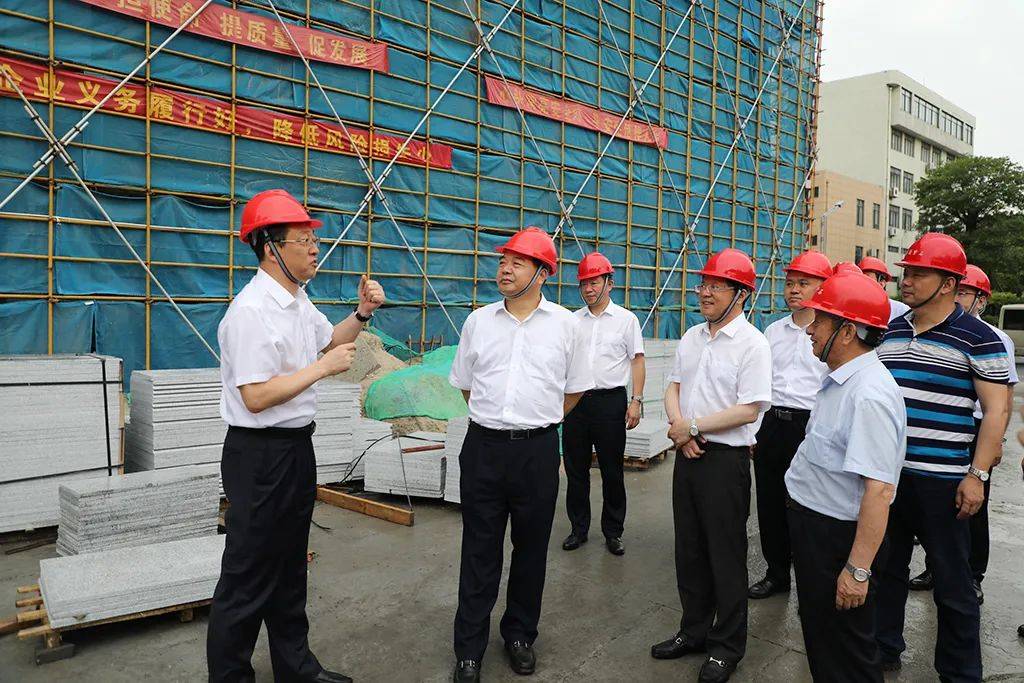 江苏省海安高级中学:南通市委常委,宣传部长陆卫东到校调研