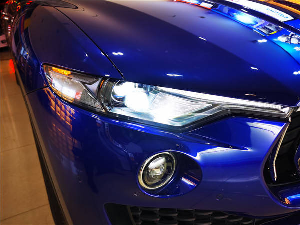太原专业车灯改装 玛莎拉蒂大灯改装恒威激光大灯 效果怎么样进来看看