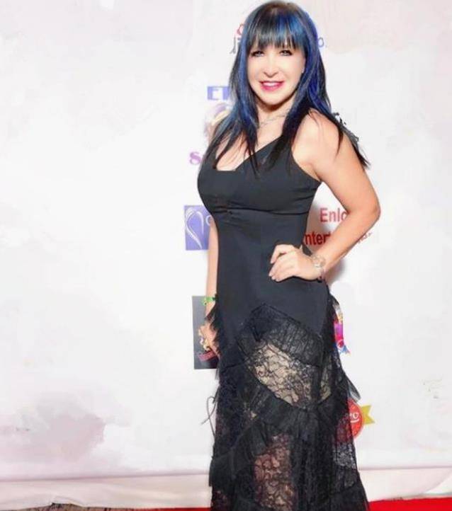 63岁"打女"罗芙洛近照,身手敏捷肌肉明显,曾与林正英师弟相恋