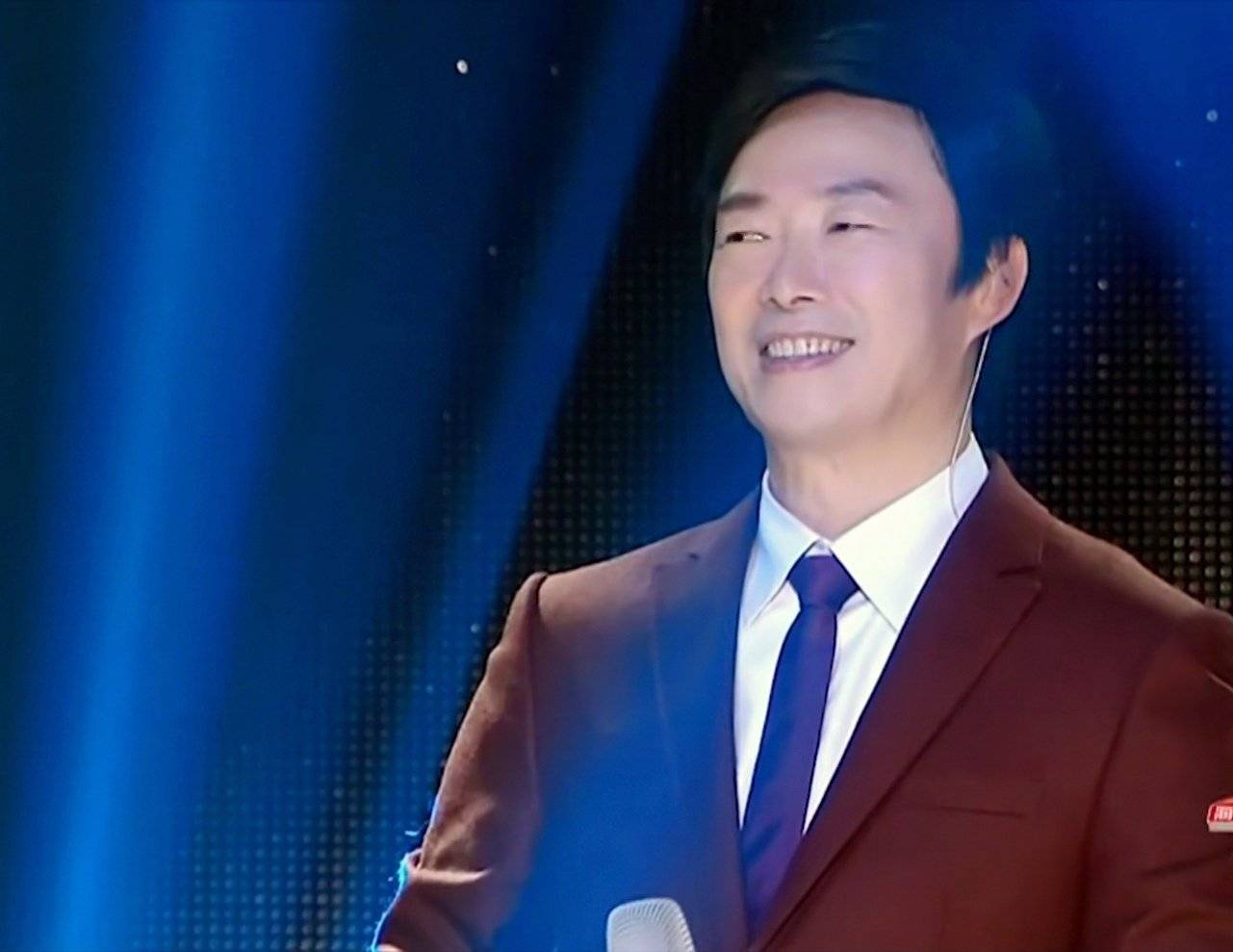 原创华语乐团第一次费玉清一剪梅海外爆红退出娱乐圈也挡不住小哥再次