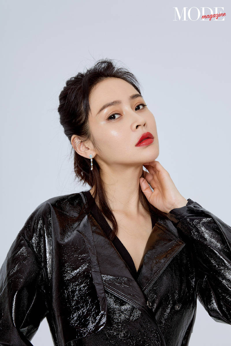 美女明星于明加的图集