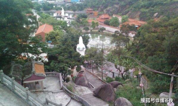 龙珠马寺又名龙山岩,位于广东省揭阳市,座落在榕城区仙桥镇境内的茅庐