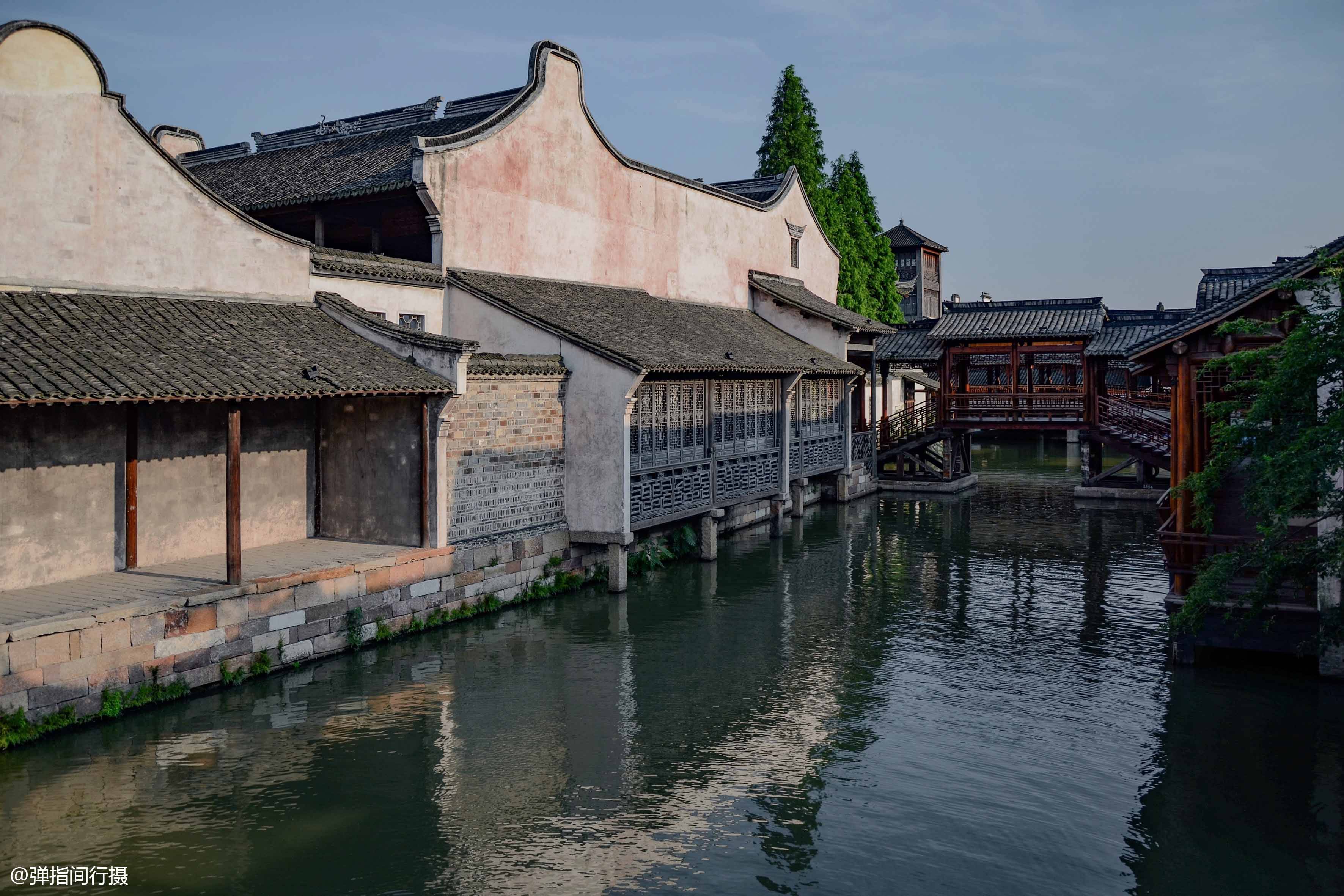 原创中国千年枕水人家,尽显江南水乡古韵,还有一口"天下第一锅"
