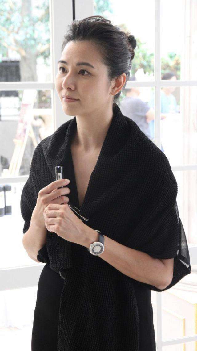 美女明星蒙嘉慧的图集