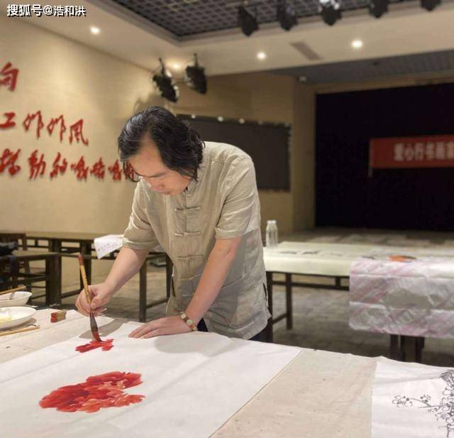 莒县书画名家走进沂蒙红嫂纪念馆