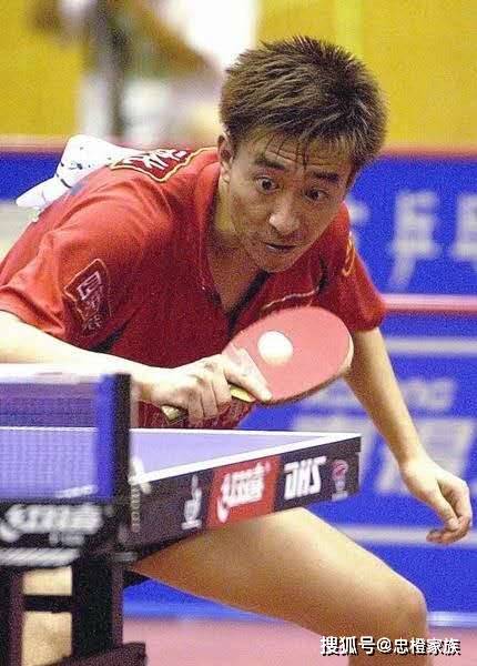 他是国乒削球王,因刘国梁无缘奥运,今成乒坛功勋被人仰慕_丁松