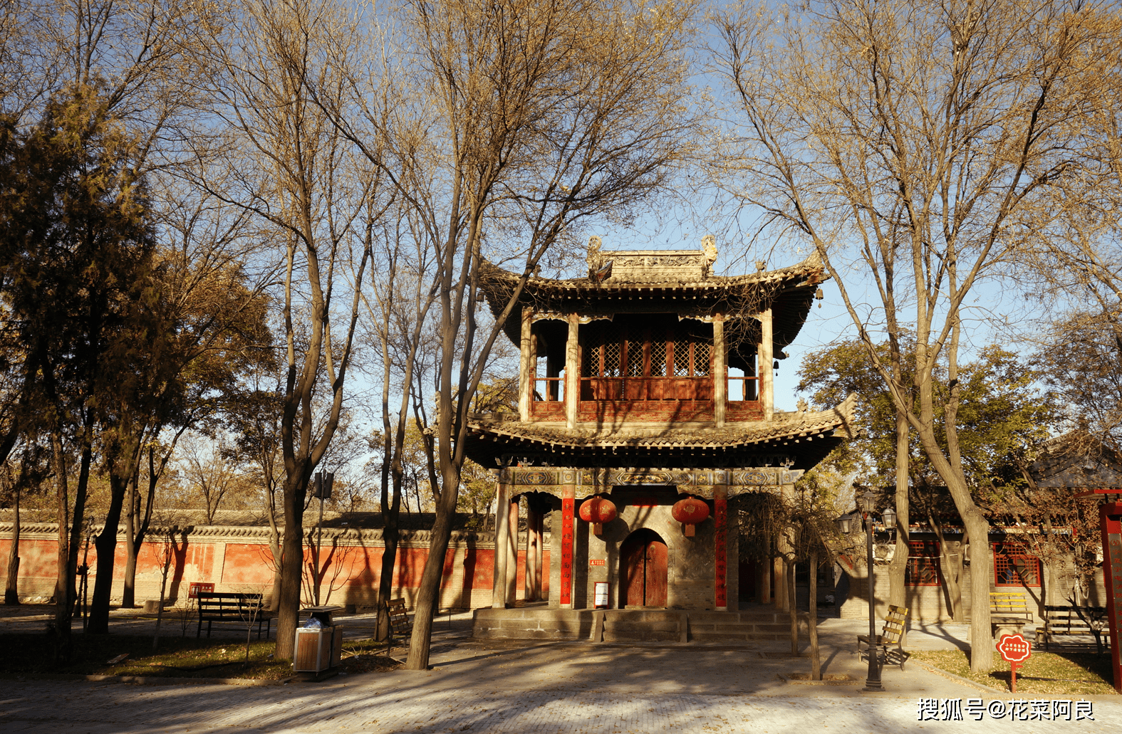 一路银川,夕阳古刹海宝寺