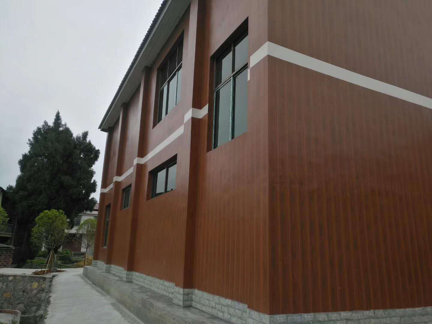 混凝土表面仿木纹漆施工工艺