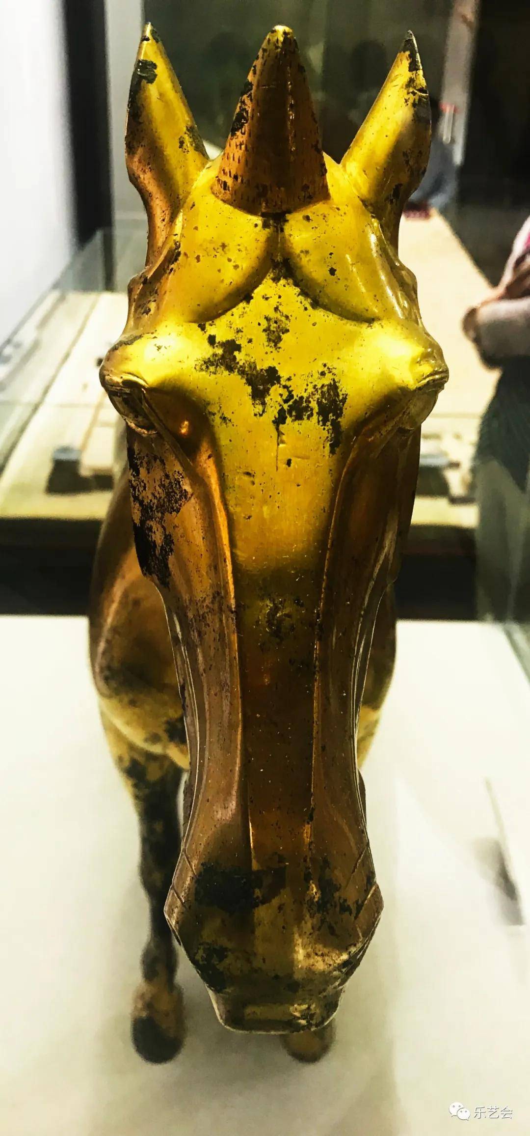 两千年前奇矫无前汗血宝马的青铜留影:润艺阁分享茂陵博物馆