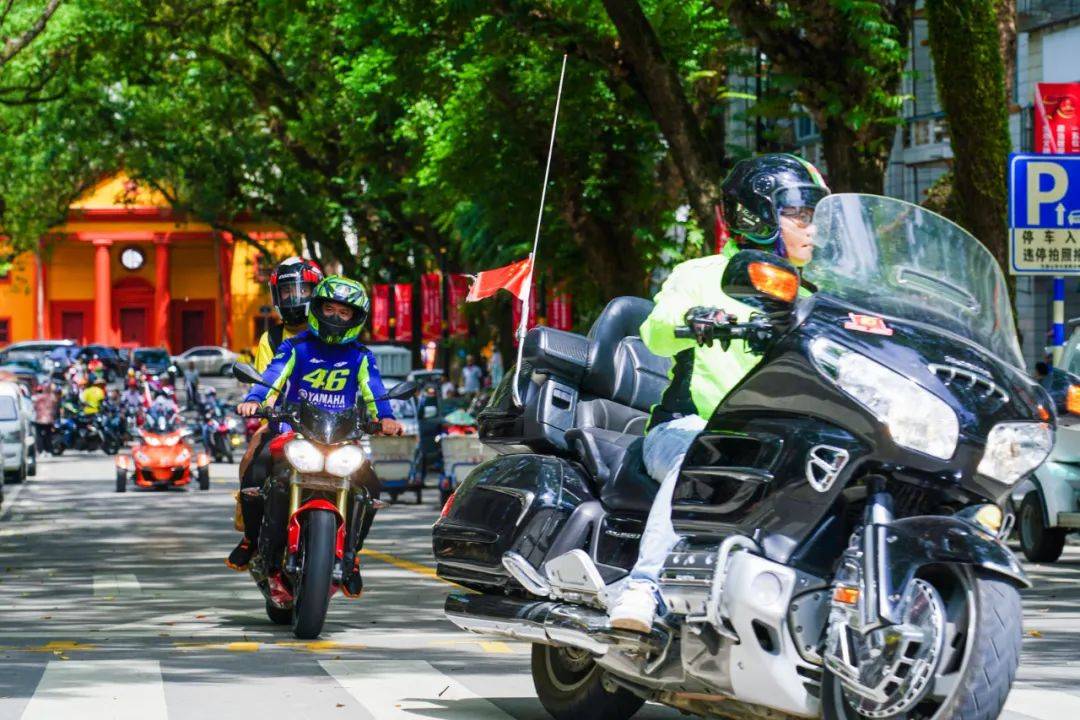 [图文回顾]五指山运动绿道体验官摩旅巡游活动圆满落幕