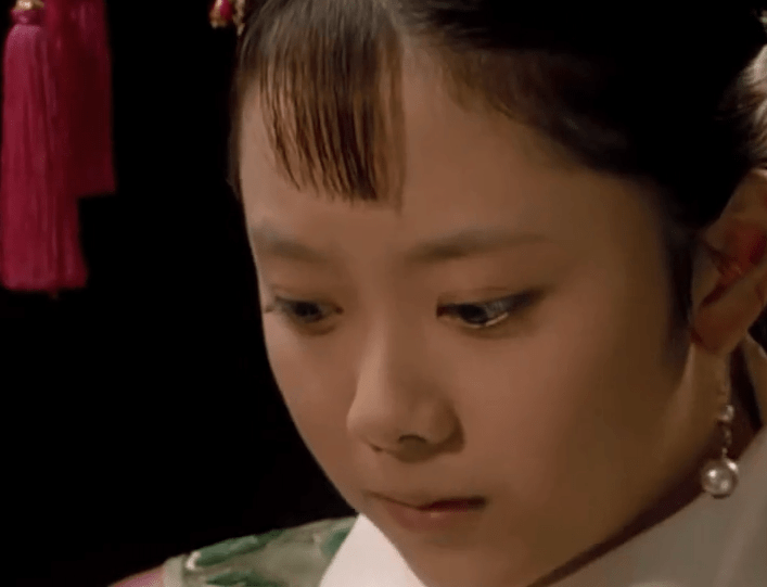 甄嬛传:为何淳儿第一次和雍正共眠,雍正就无法自拔?看看她做了什么