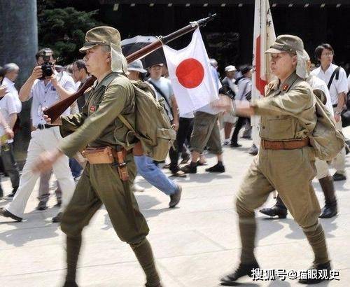 日本军用帽子总有几块布,虽然难看,却能够让日军减少10万伤亡_士兵