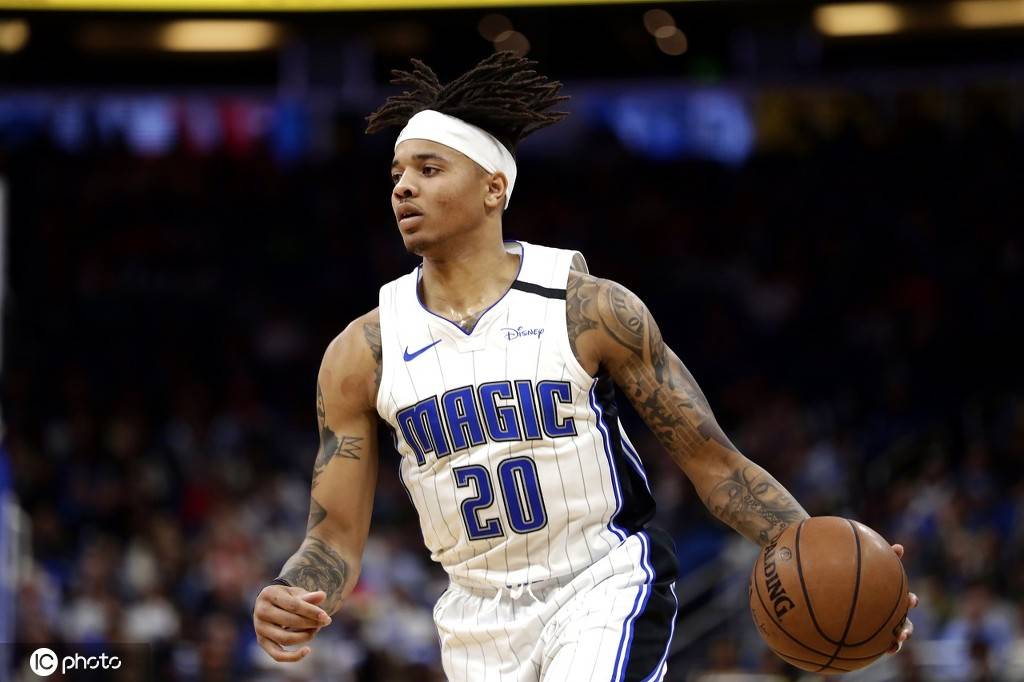 富尔茨:停赛后一直训练 懂得如何快速恢复状态_进行