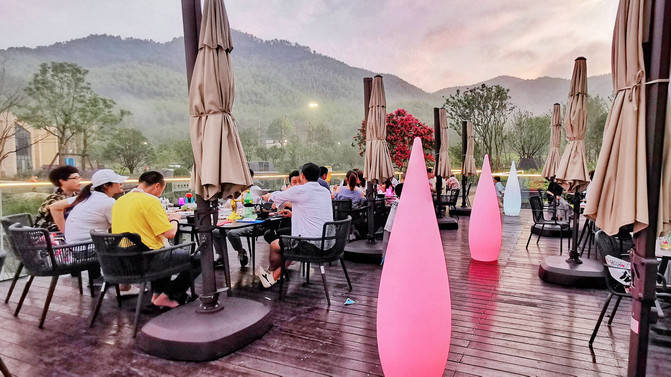 雨过天晴,田博园上渚山奇幻谷别有一番天地