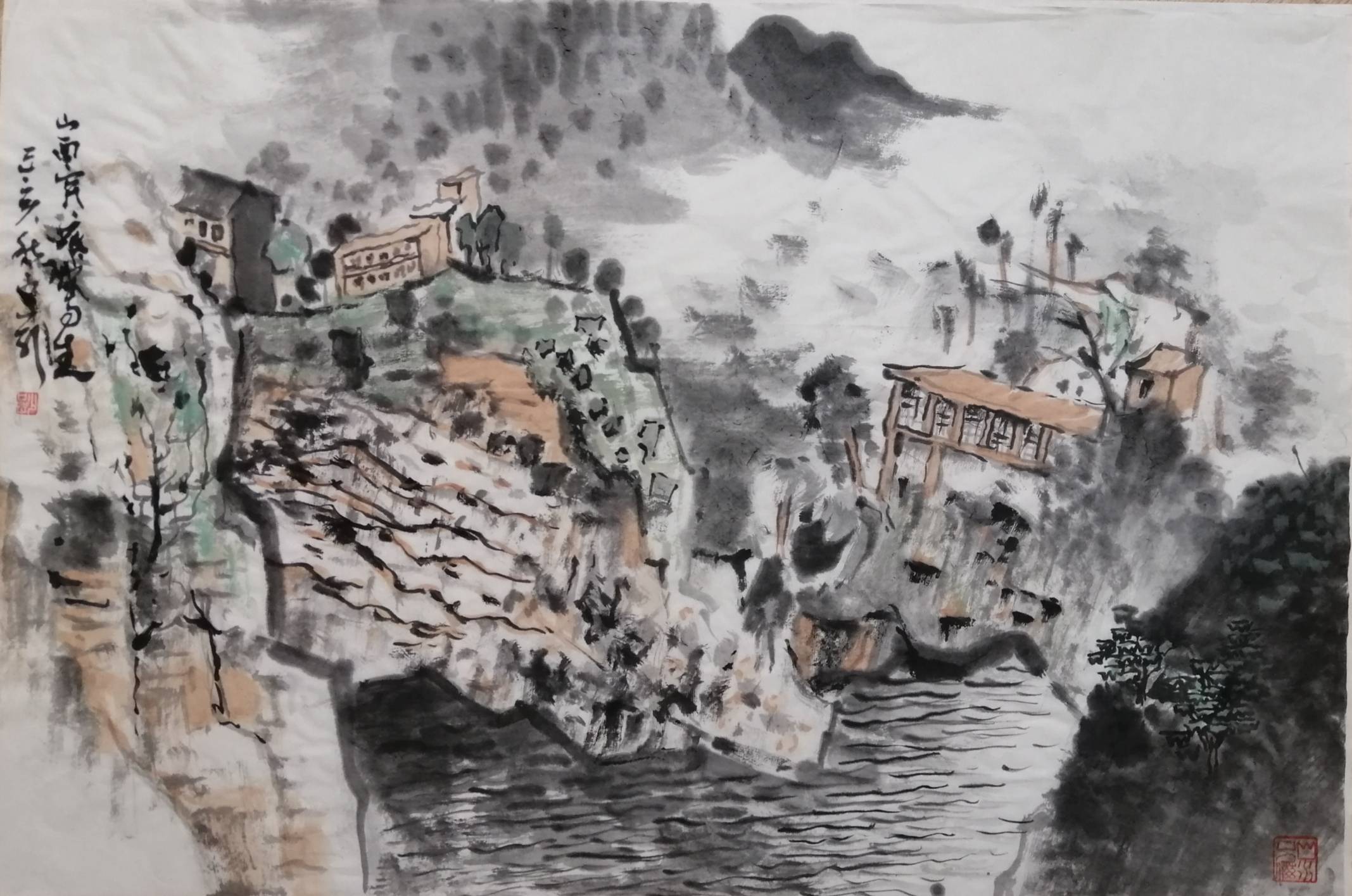 高级工艺美术师,中国美术家协会会员,现为台湖国画院职业画家.