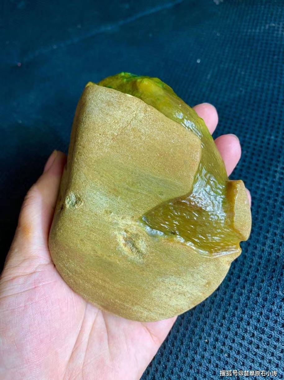 翡翠原石小涛,带你走进翡翠原石小课堂.(2)