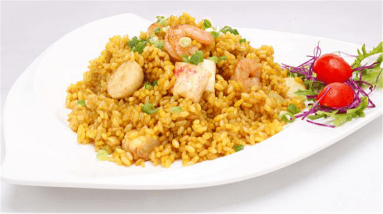 在家也能做的泰皇海鲜炒饭,米饭甘香粒粒分明,开胃不腻口