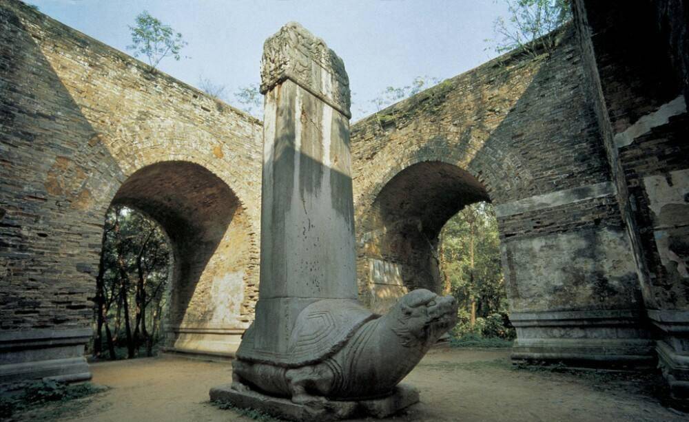 原创朱元璋的明孝陵为何六百多年无人敢盗?真的因为杀气太重吗