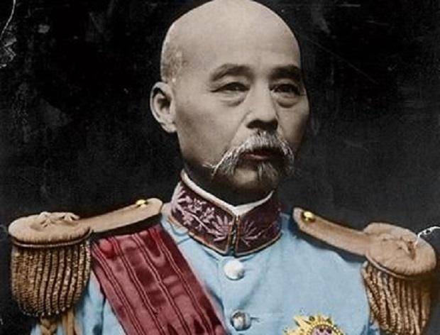 太爷爷被人评价为"糊涂",却当上大总统,重孙凭一张脸红遍全国_袁世凯