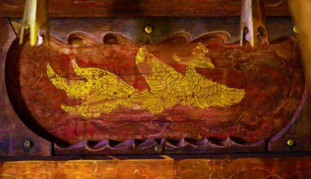 吐尔基山采石场发现契丹古墓,随葬品琳琅满目,墓主人身份成谜