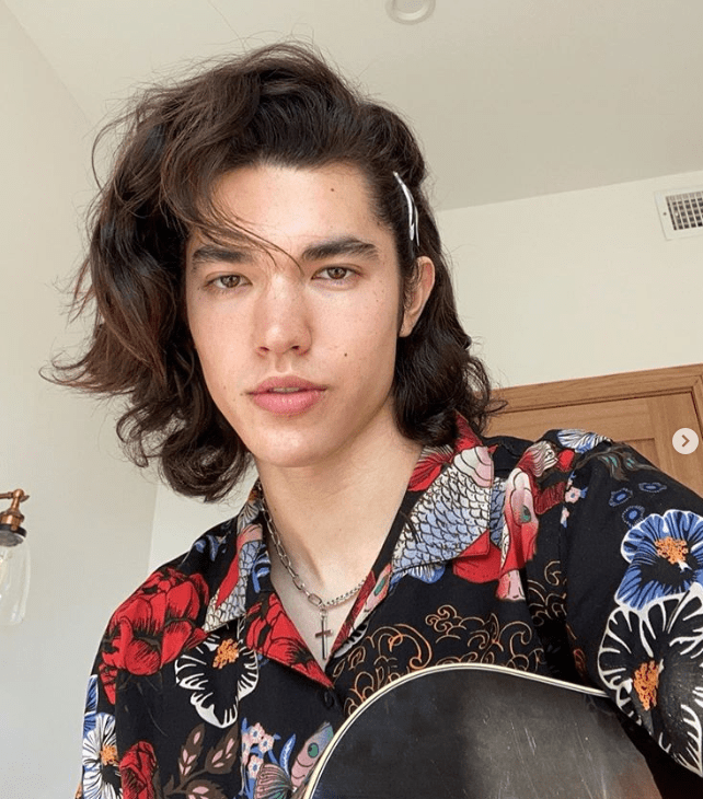 亚历山大23 alexander23