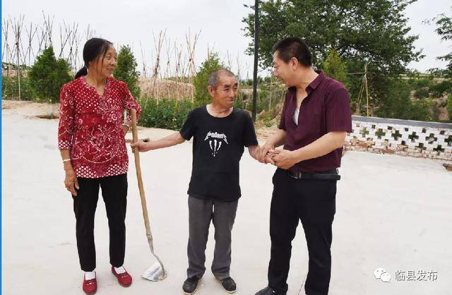 临县贺芝耀:情洒贫困山村真帮实扶解民忧
