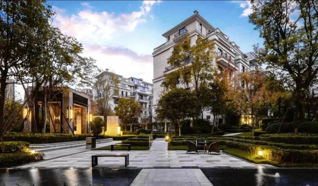 中国铁建·西派澜岸实景图